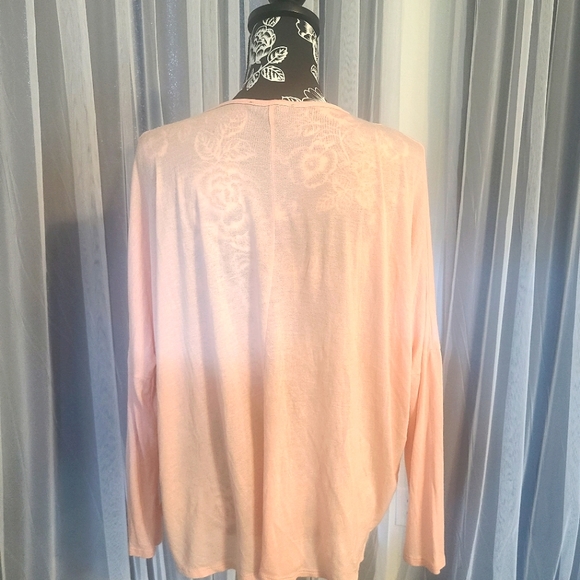 Forever 21 Long Sleeve Top - Picture 3 of 4